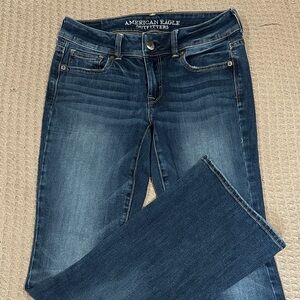 American Eagle Outfitters Women's Dark Blue Straight Leg Jeans